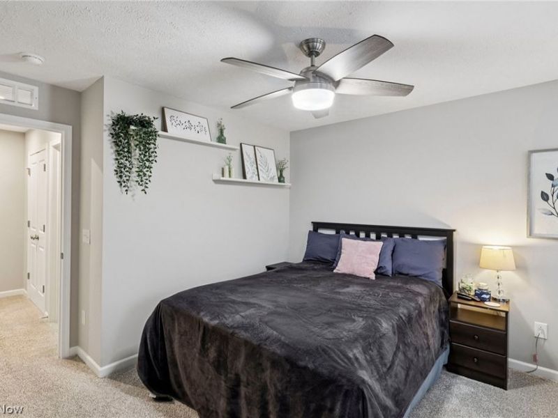 679 Harbour Town Court , Avon Lake, OH 44012 Photo 33