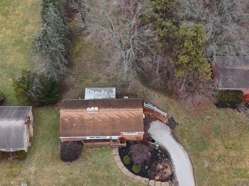 1119 Bachtel Street SE, North Canton, OH 44720 Photo 2