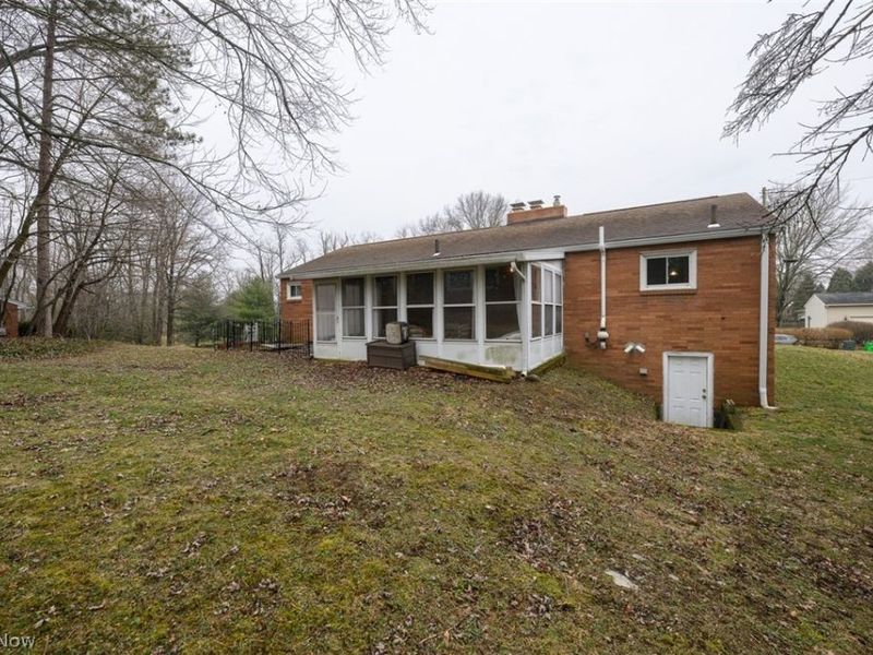 1119 Bachtel Street SE, North Canton, OH 44720 Photo 27