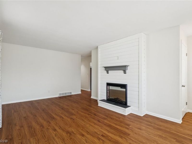 443 Fulmer Avenue , Akron, OH 44312 Photo 4