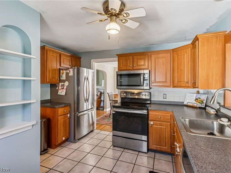 23951 Bruce Road , Bay Village, OH 44140 Photo 11