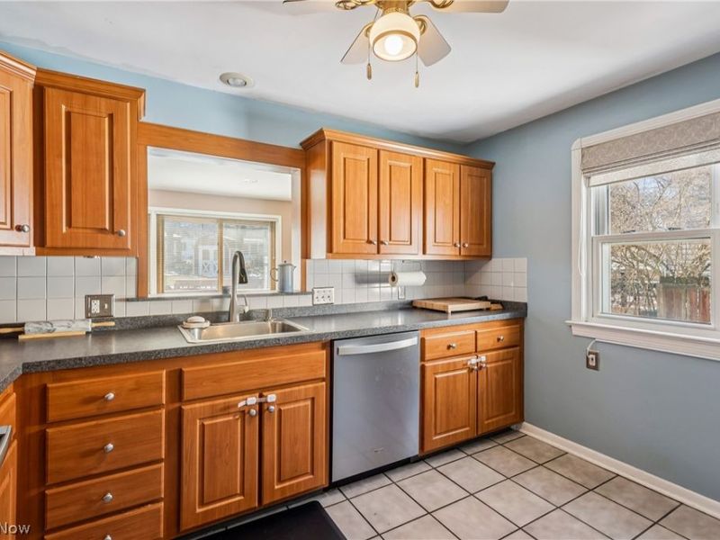 23951 Bruce Road , Bay Village, OH 44140 Photo 12