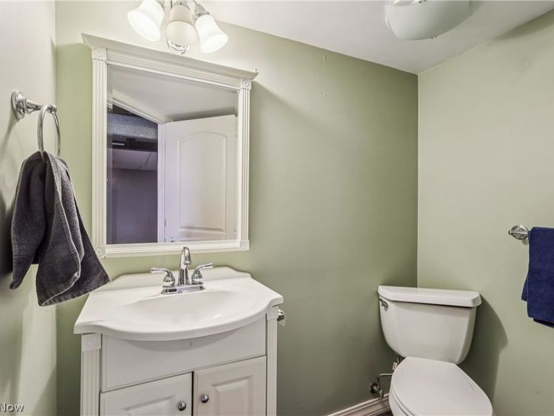 23951 Bruce Road , Bay Village, OH 44140 Photo 27