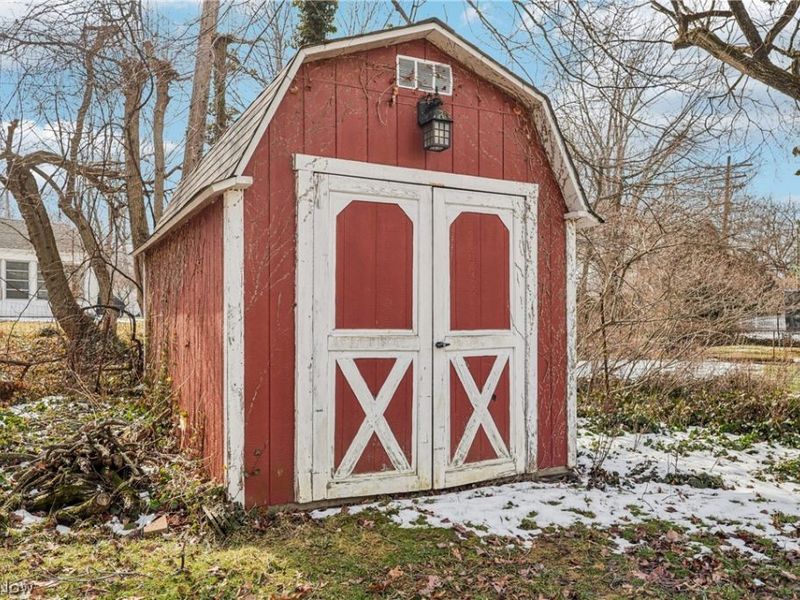 23951 Bruce Road , Bay Village, OH 44140 Photo 32