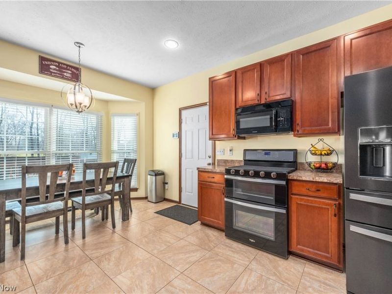 1671 Elm Drive , Avon, OH 44011 Photo 11