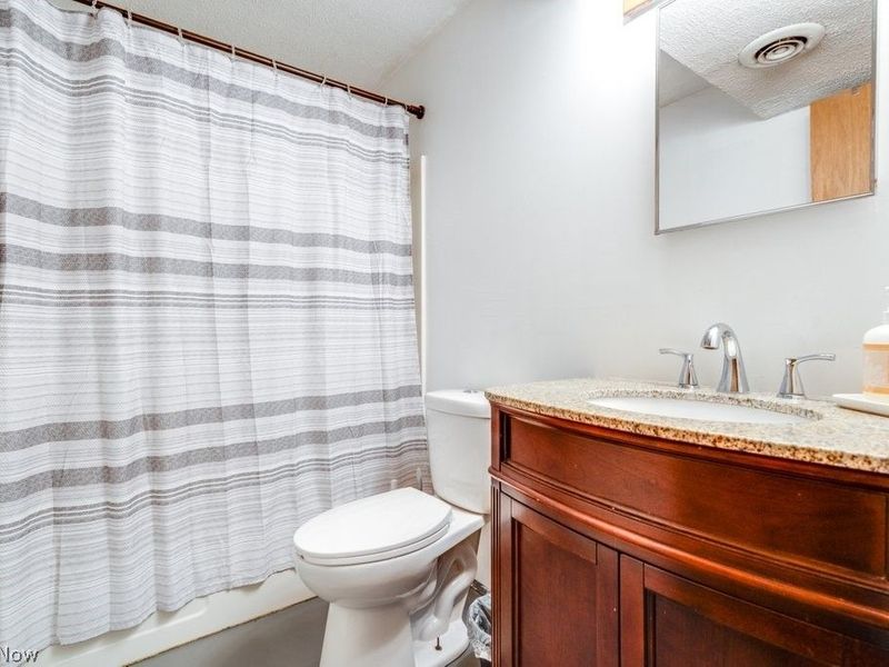 151 Meadowridge Road , Mogadore, OH 44260 Photo 18