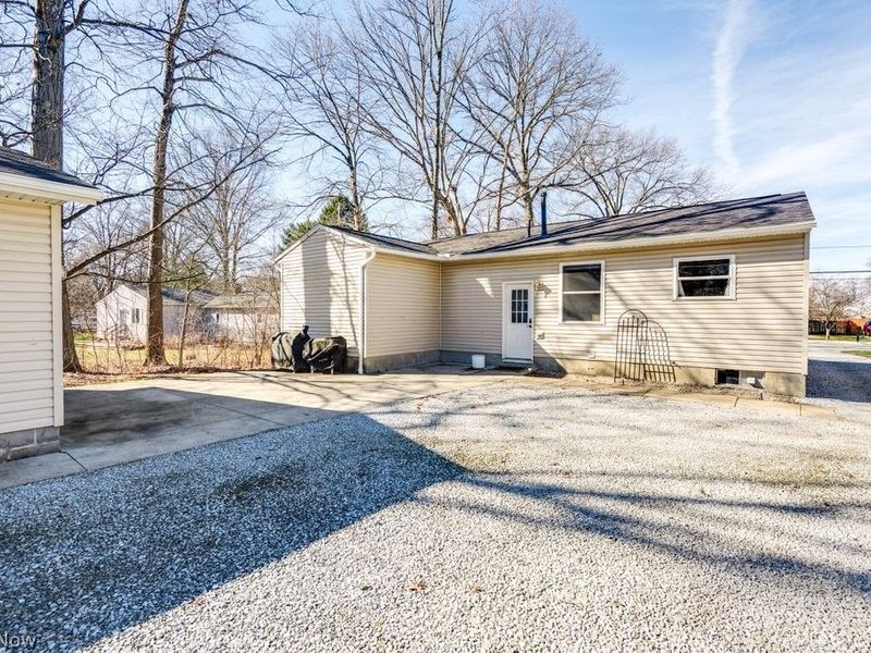 151 Meadowridge Road , Mogadore, OH 44260 Photo 21