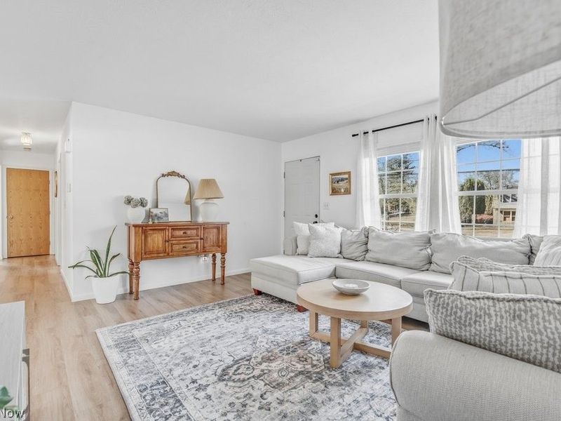 151 Meadowridge Road , Mogadore, OH 44260 Photo 5