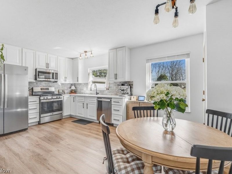 151 Meadowridge Road , Mogadore, OH 44260 Photo 6