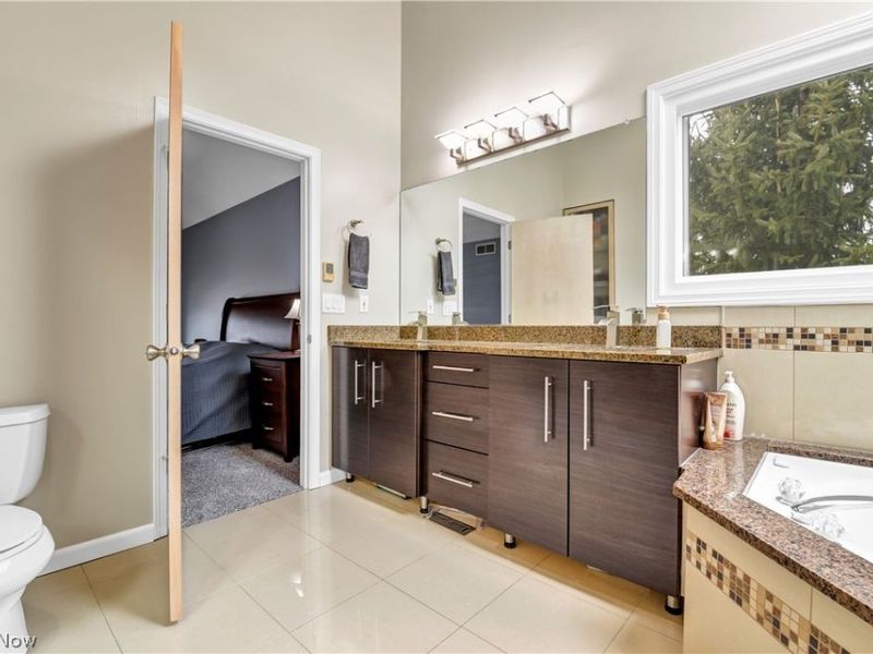 1535 Alderwood Oval , Brunswick, OH 44212 Photo 21