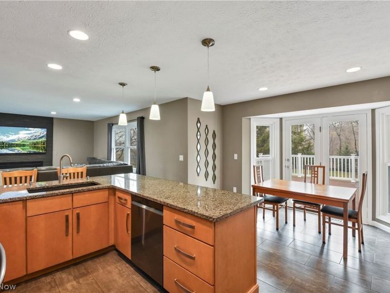 1535 Alderwood Oval , Brunswick, OH 44212 Photo 5