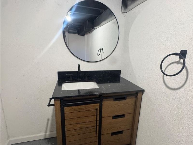 1717 Tarlton Avenue , Cleveland, OH 44109 Photo 24