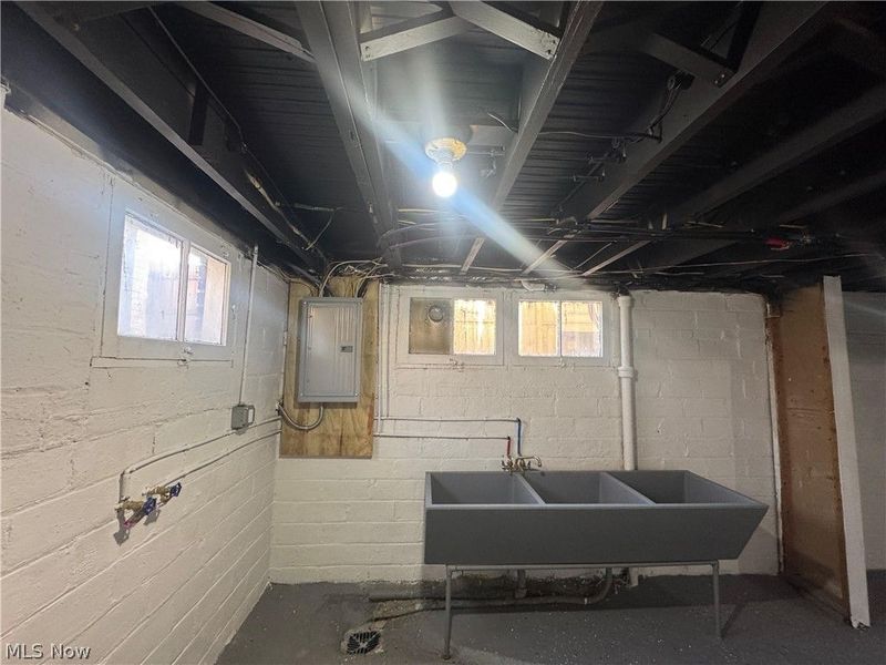 1717 Tarlton Avenue , Cleveland, OH 44109 Photo 25