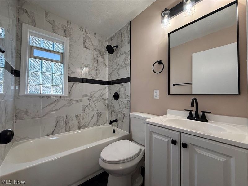 9114 Behrwald Avenue , Brooklyn, OH 44144 Photo 12