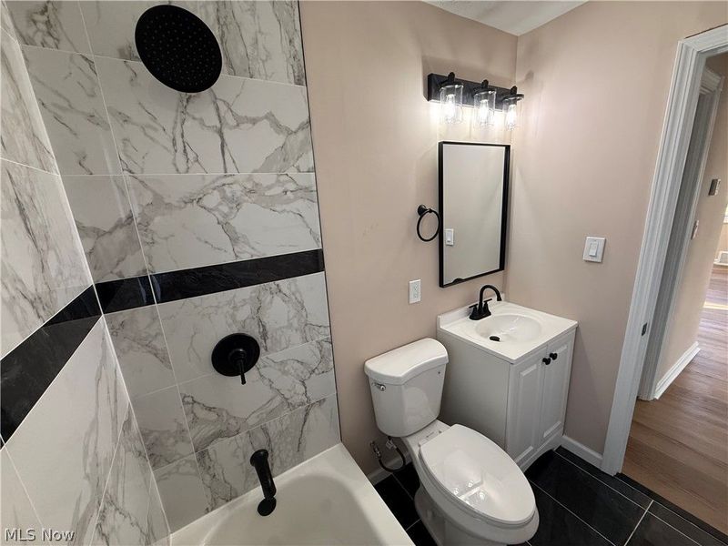 9114 Behrwald Avenue , Brooklyn, OH 44144 Photo 14