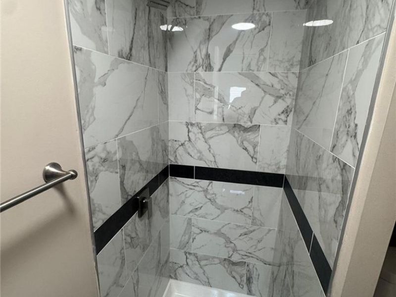 9114 Behrwald Avenue , Brooklyn, OH 44144 Photo 19