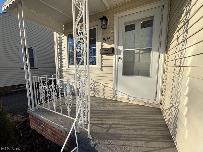 9114 Behrwald Avenue , Brooklyn, OH 44144 Photo 4