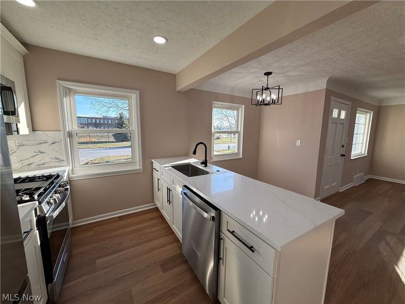 9114 Behrwald Avenue , Brooklyn, OH 44144 Photo 8