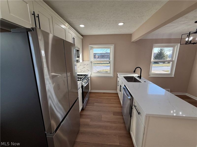 9114 Behrwald Avenue , Brooklyn, OH 44144 Photo 9