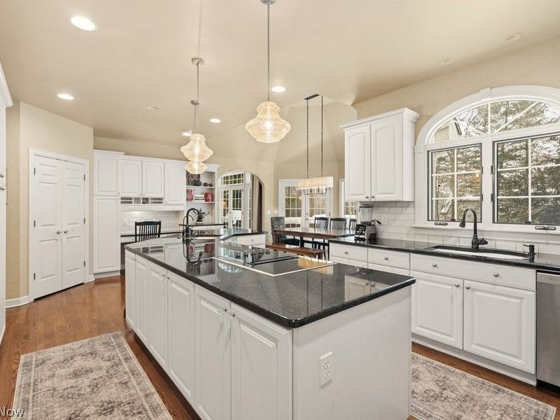 17416 Rambling Creek Trail , Chagrin Falls, OH 44023 Photo 10