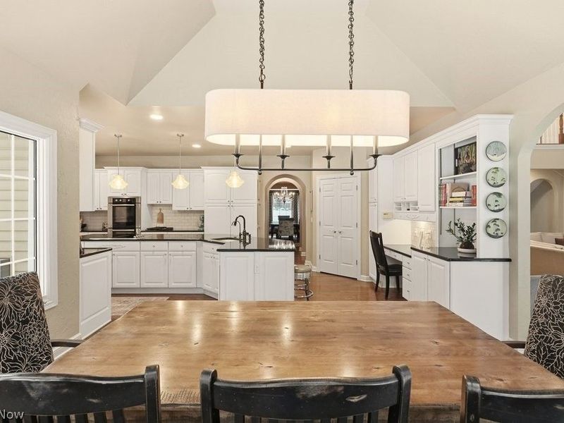 17416 Rambling Creek Trail , Chagrin Falls, OH 44023 Photo 15