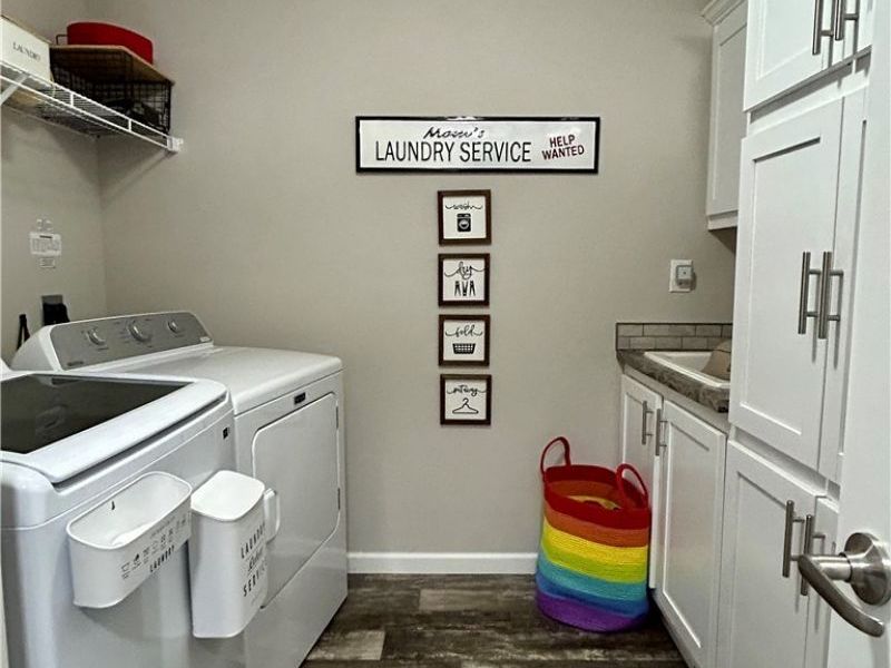 248 Pin Oak Circle, Elyria, OH 44035 Photo 33