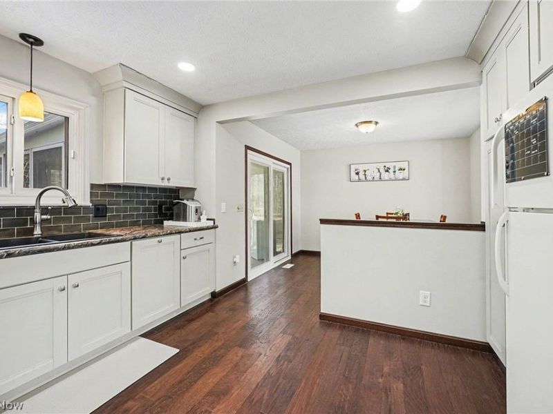 5399 Lorrey Place , Mentor, OH 44060 Photo 8