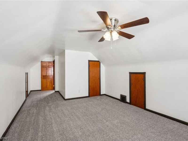 6312 W 54th Street , Parma, OH 44129 Photo 14