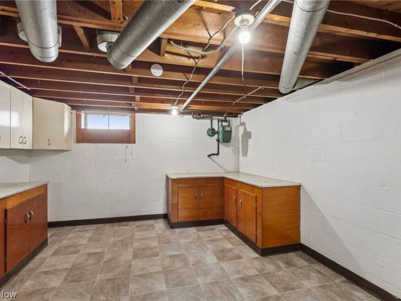 6312 W 54th Street , Parma, OH 44129 Photo 20