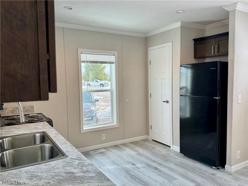 19720 ST RT 58 , Unit 24, Wellington, OH 44090 Photo 5