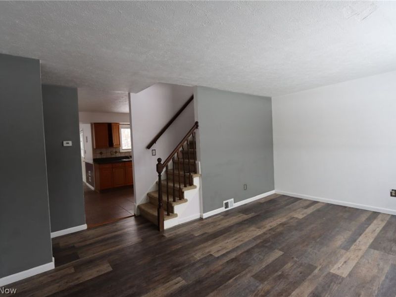 14225 Parkman Boulevard , Brook Park, OH 44142 Photo 2