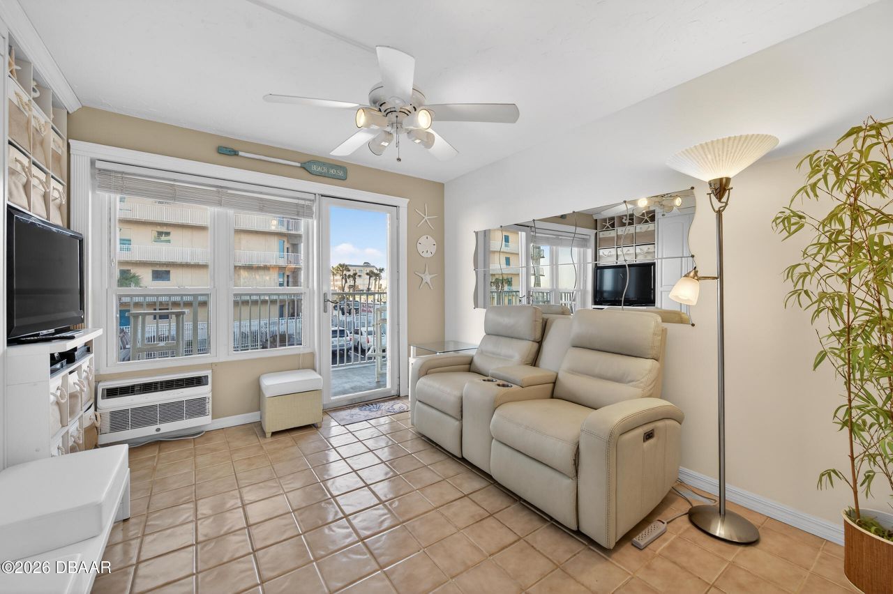 3727 S Atlantic Avenue, Unit 203, Daytona Beach Shores, FL 32118 Photo