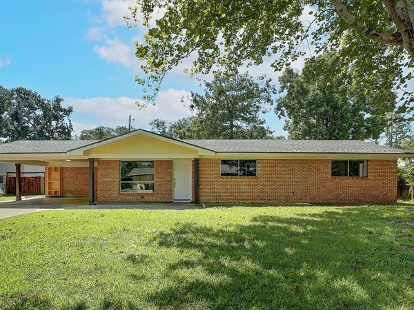 113 Montgomery Drive , Lafayette, LA 70506