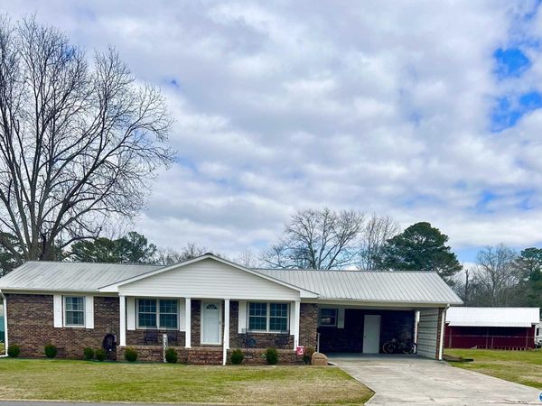 401 Woodley Terrace, Boaz, AL 35957