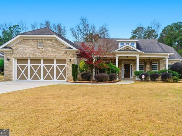 2597 Misty Rose Lane, Loganville, GA 30052