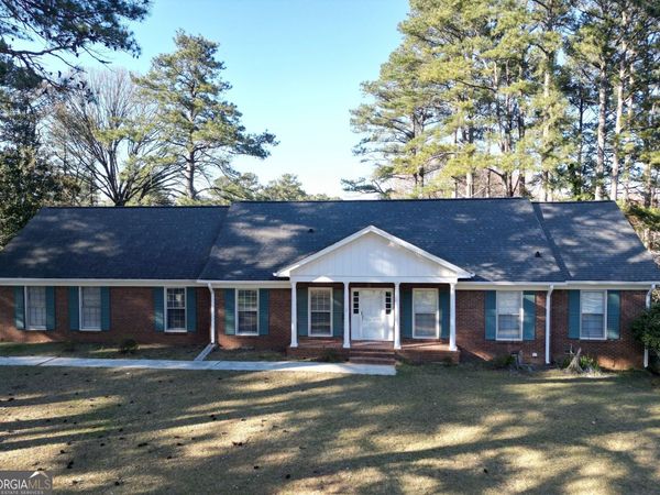 170 White Road, Fayetteville, GA 30214