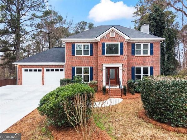 2950 Heather Stone Way, Lawrenceville, GA 30043