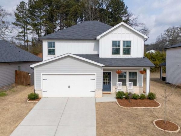 4969 Dufour Drive, Lilburn, GA 30047