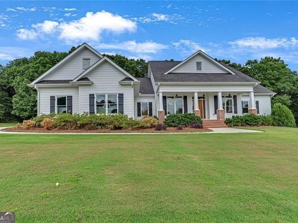 3810 N Sharon Church Road, Loganville, GA 30052