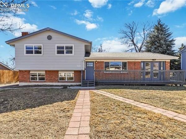 1511 Server Drive, Colorado Springs, CO 80910