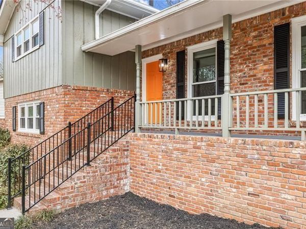 1264 Seven Springs Circle, Marietta, GA 30068