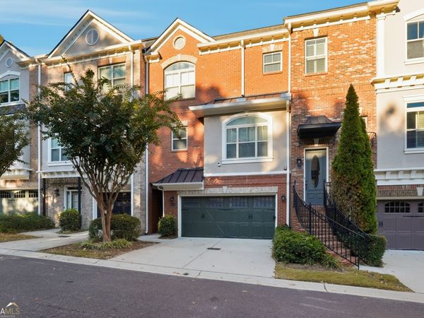 934 Delaronde Court, Atlanta, GA 30328