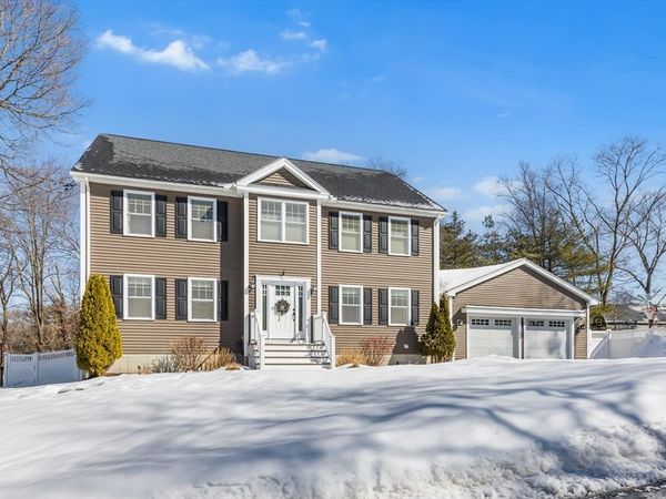 6 Jonathan Rd, Burlington, MA 01803