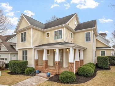 405 Jewell Drive, Chapel Hill, NC 27516