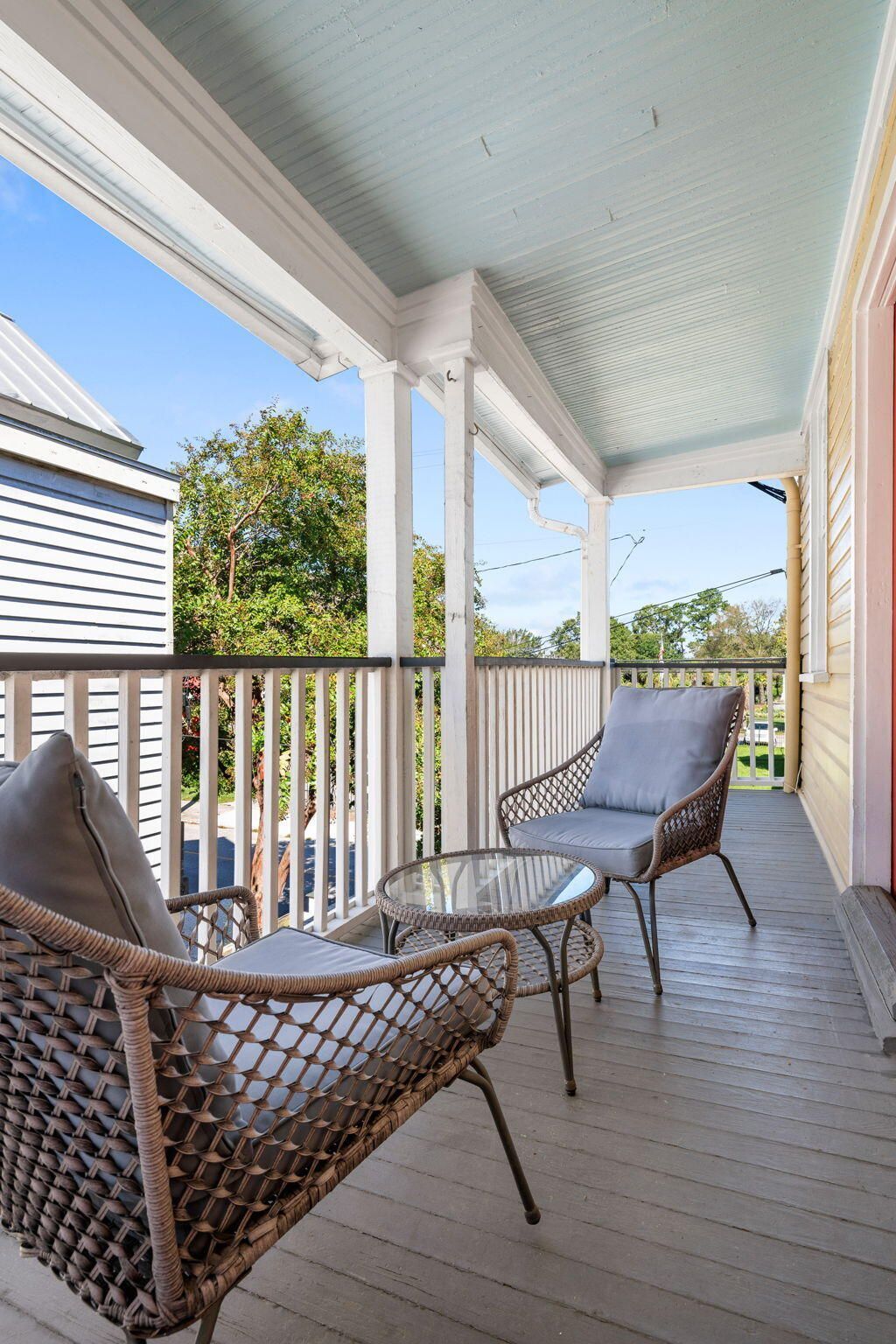 107 Line Street Photo 21