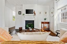 107 Line Street photo 4