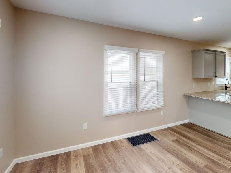 110 S Monroe Street, Fremont, OH 43420 Photo 5