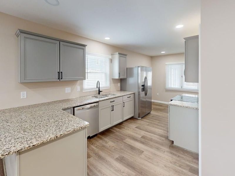 110 S Monroe Street, Fremont, OH 43420 Photo 6