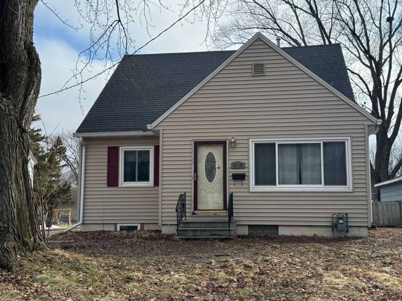 415 Mckinley Avenue, North Mankato, MN 56003 Main Photo