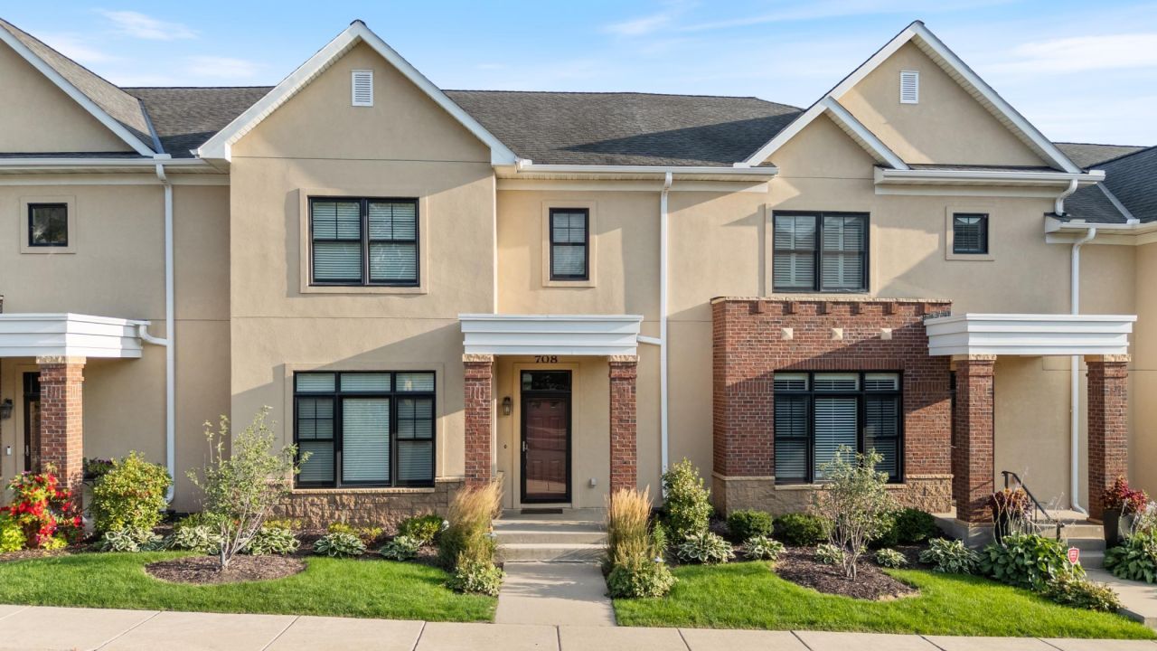 708 Linden Street, Mendota Heights, MN 55118 Main Photo